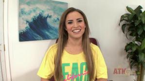 ATK Galleria in masturbation